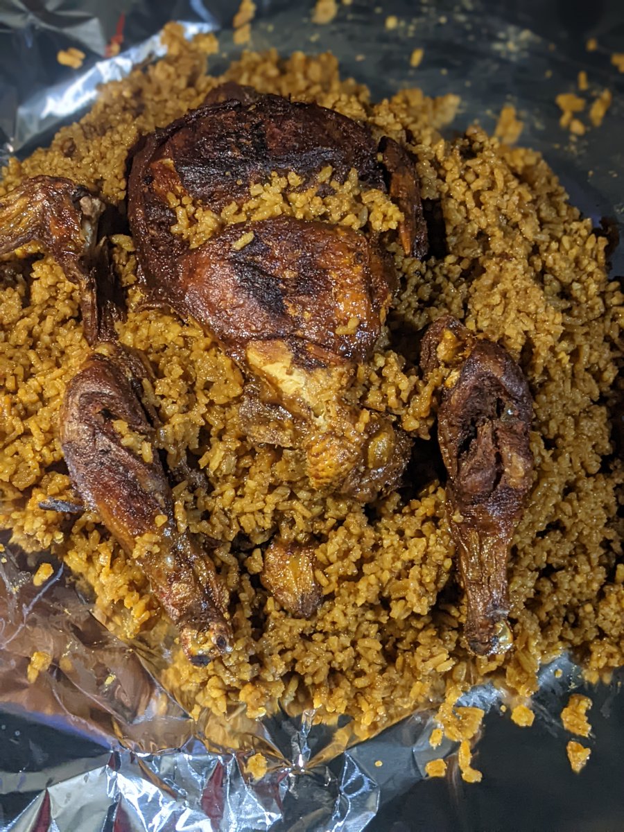 DehomeKitchen's tweet photo. Mwiriwe neza! 
Ninde ukumbuye inkoko numuceli byacu #DehomeKitchen ? 
Bikugeraho bitwika (Bishyushye cyane).
0788567422 or 0788884495 free #Delivery muri #Kigali https://t.co/XZ7F4KDJji