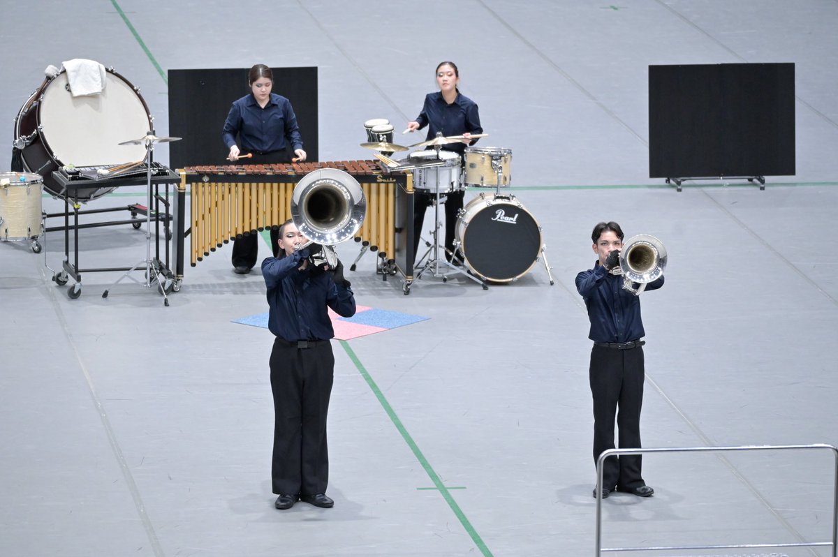 ryukyumarching's tweet photo. Ryukyu Marchingband UMIKAZI
6月末
showメンバー確定！！

ブラス・パーカッション・カラーガード
サポートスタッフ募集しています🌺

次回の練習日は6/5（日）名護市内にて
練習見学申し込みはこちら💁
https://t.co/zxDCQ3ARxV

#マーチング
#沖縄 https://t.co/fGjguJOQCu
