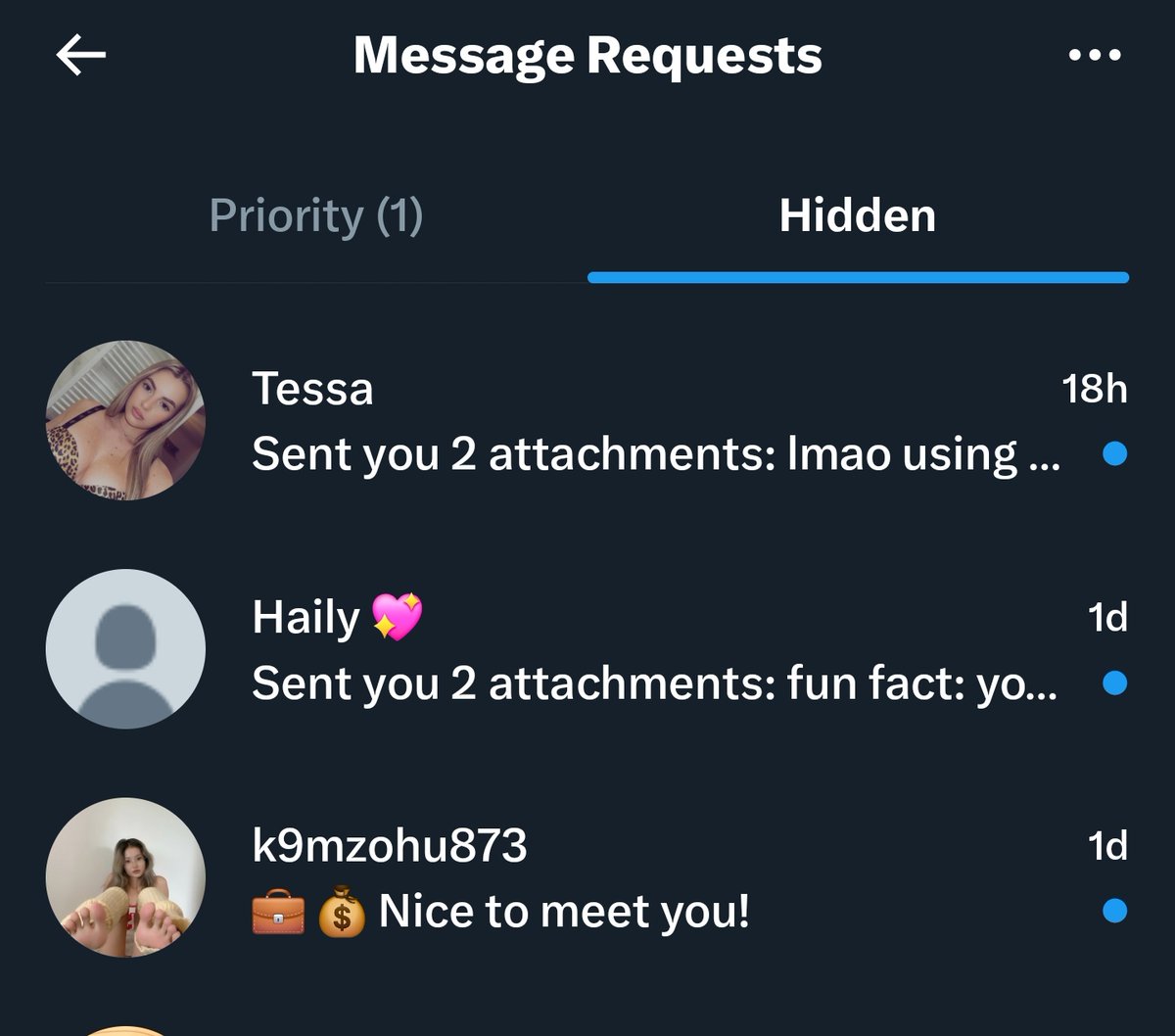 🎀 𝒜𝒽𝓇𝒾 🎀 tweet media