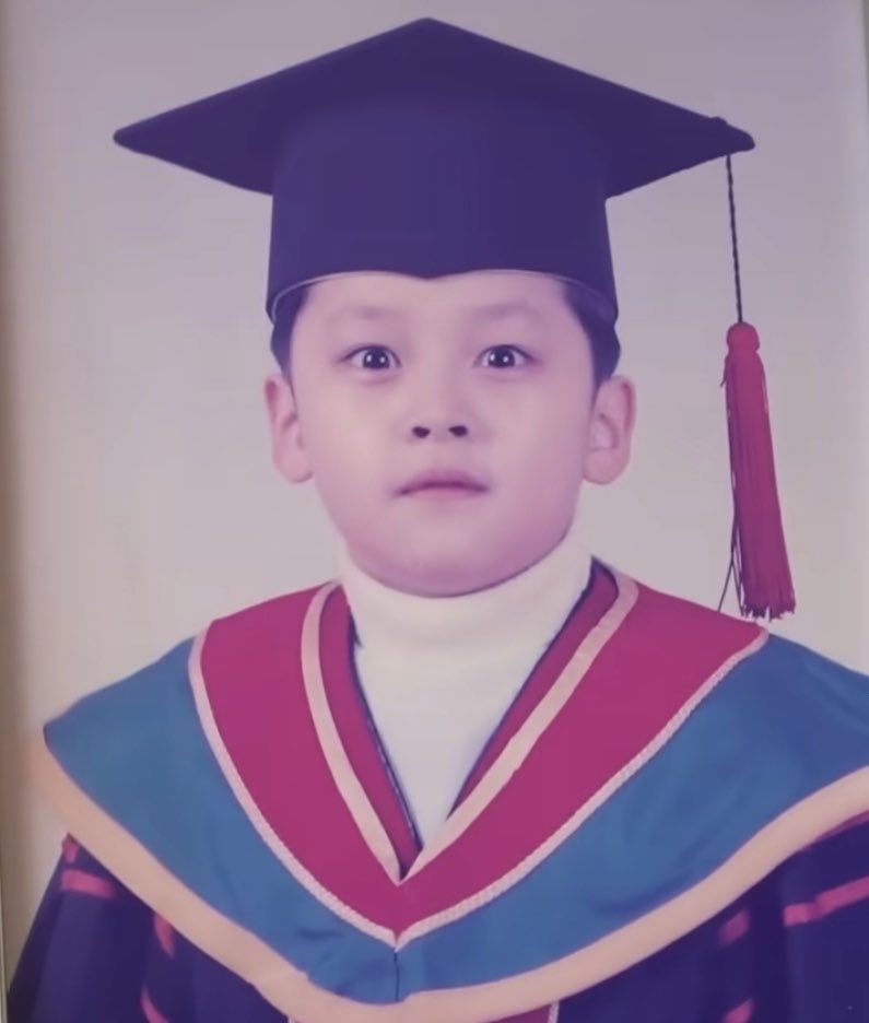 비니 tweet media