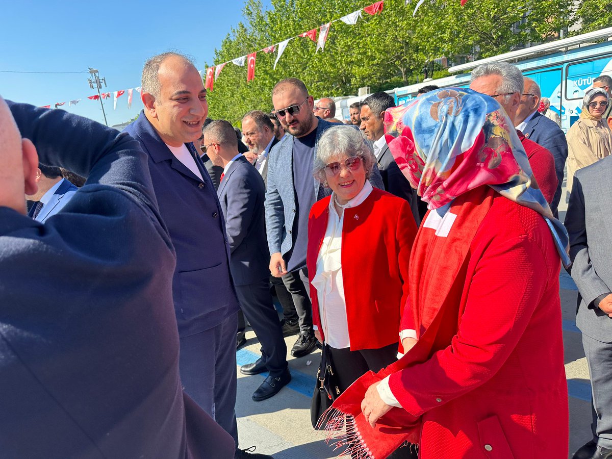 Smmm_FatihA's tweet photo. 🇹🇷 19 Mayıs Atatürk’ü Anma, Gençlik ve Spor Bayramı kapsamında Beylikdüzü’nde düzenlenen Çelenk Sunma Töreni’ne katılım sağladık.
Cumhuriyetimizin kurucusu Gazi Mustafa Kemal Atatürk’ü ve tüm kahramanlarımızı saygı ve minnetle anıyoruz. 🇹🇷

@BTP_Parti @huseyinbas_BTP @BTPbeylikdzu #19Mayıs1919