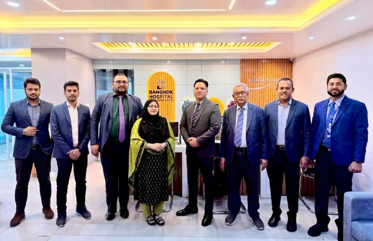 LifeAndHealthBD's tweet photo. We were honored to extend a warm and cordial welcome to our distinguished colleagues from Bangkok Hospital, Thailand, today at Bangkok Hospital Bangladesh Office - Life &amp; Health Medical Services HQ at Dhanmondi.

We look forward to continued collaboration! https://t.co/q7919cv2Vp