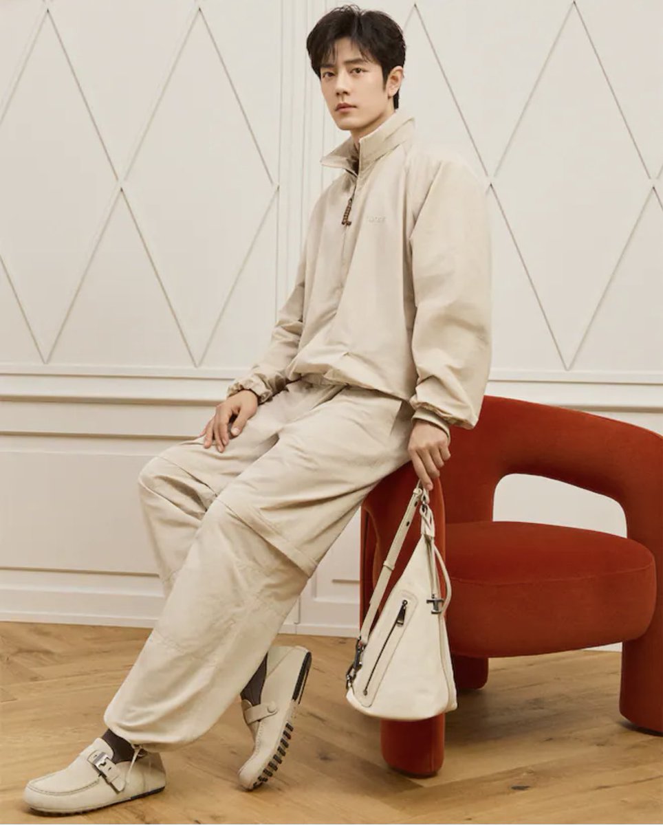 CqlSky's tweet photo. TOD'S • X カプセル コレクション
#肖战
TOD'S https://t.co/fDeWM2L8bJ