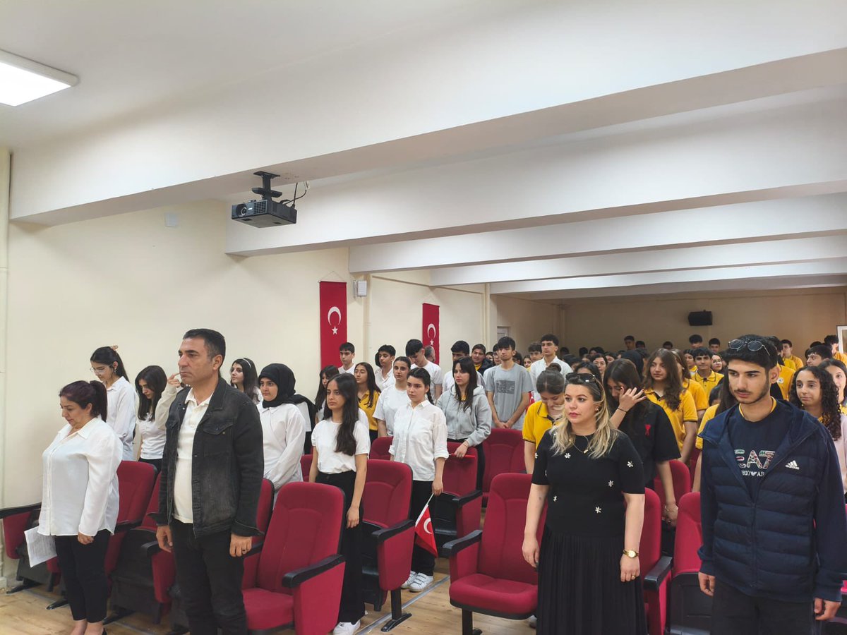 8Lisesi's tweet photo. Emperyalizme karşı Anadolu ihtilalinin başlangıç ve kurtuluş mücadelesinin simgesi olan 19 Mayıs Gençlik ve Spor Bayramının 107. Yılı kutlu olsun… https://t.co/RUwMkmicKP