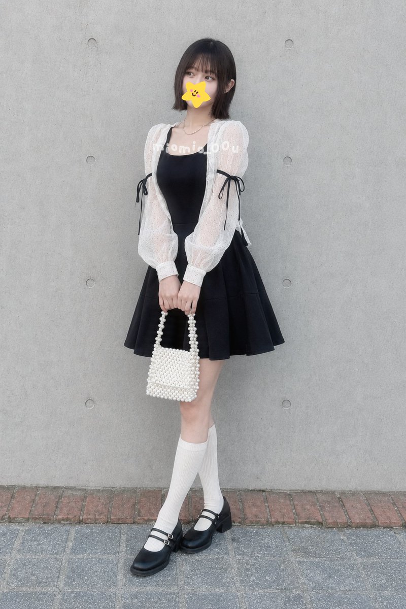 みお tweet media