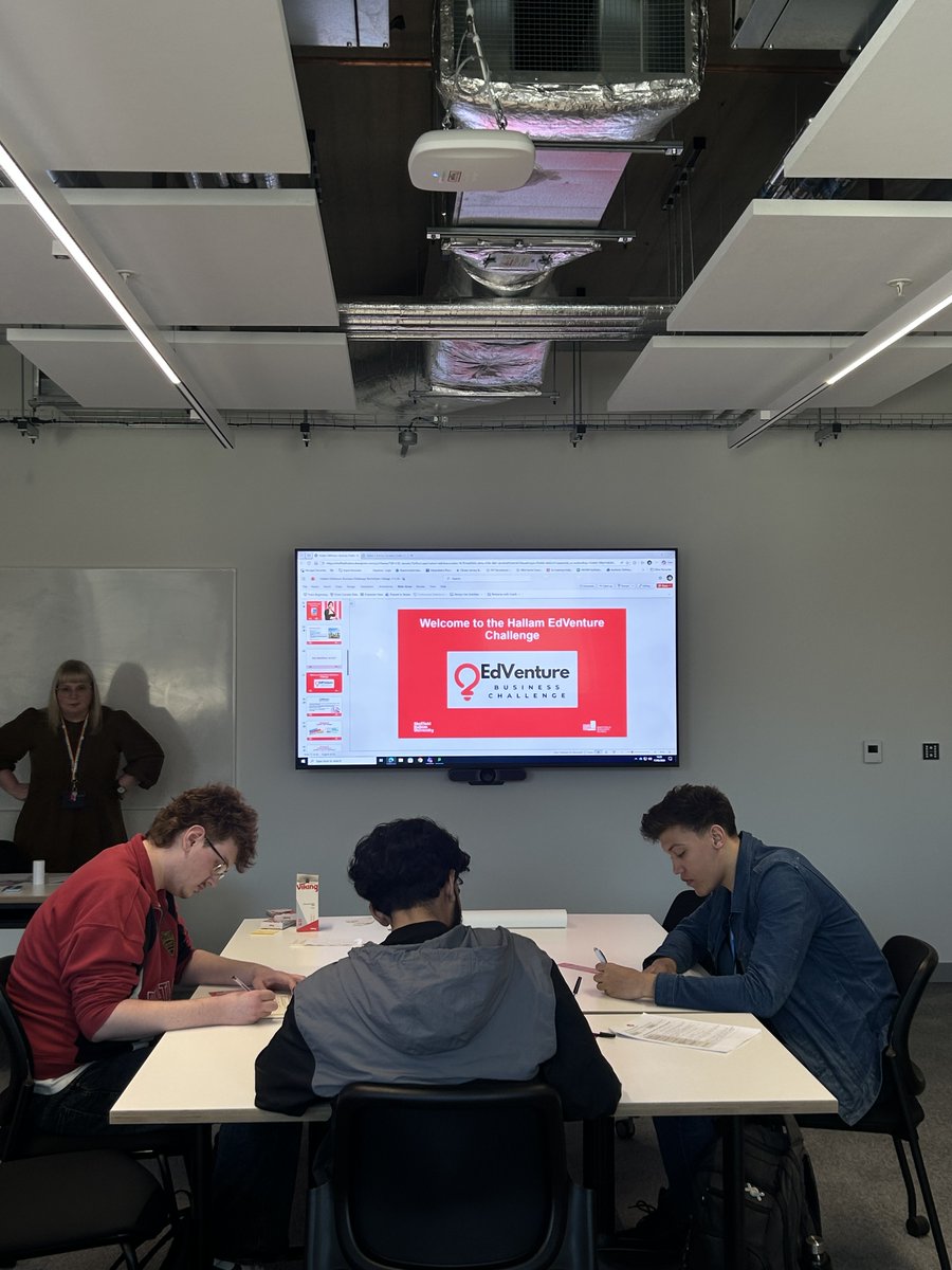 Rotherham College tweet media