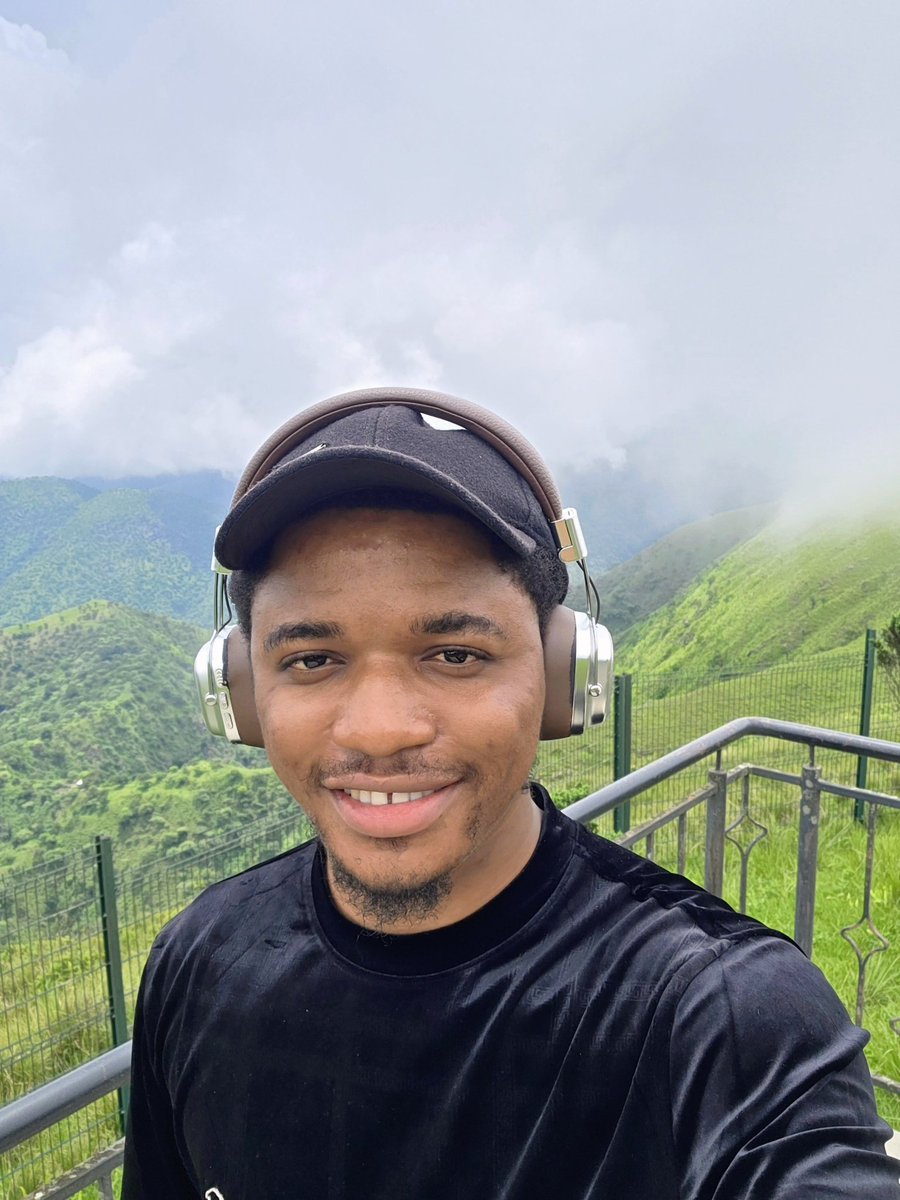 Daniel Sampson tweet media