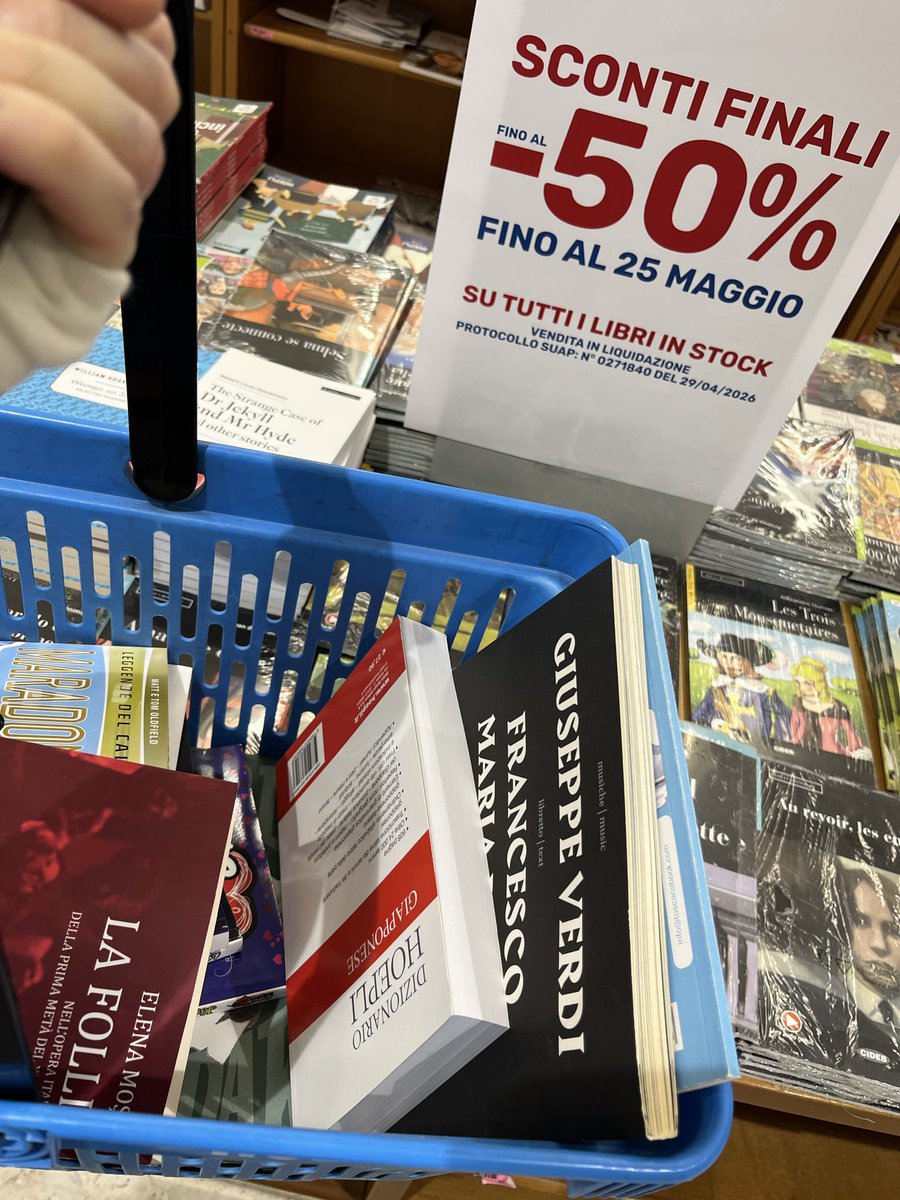 Daniela Farnese tweet media