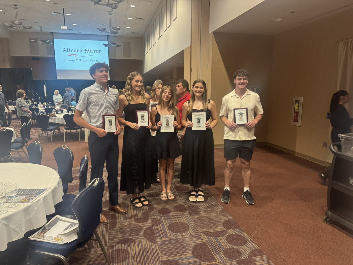 34AlexMcCartney's tweet photo. Altoona Mirror Athlete of the week banquet with my fellow Bellwood Antis athletes, congratulations to all https://t.co/eIbR9RRFMR