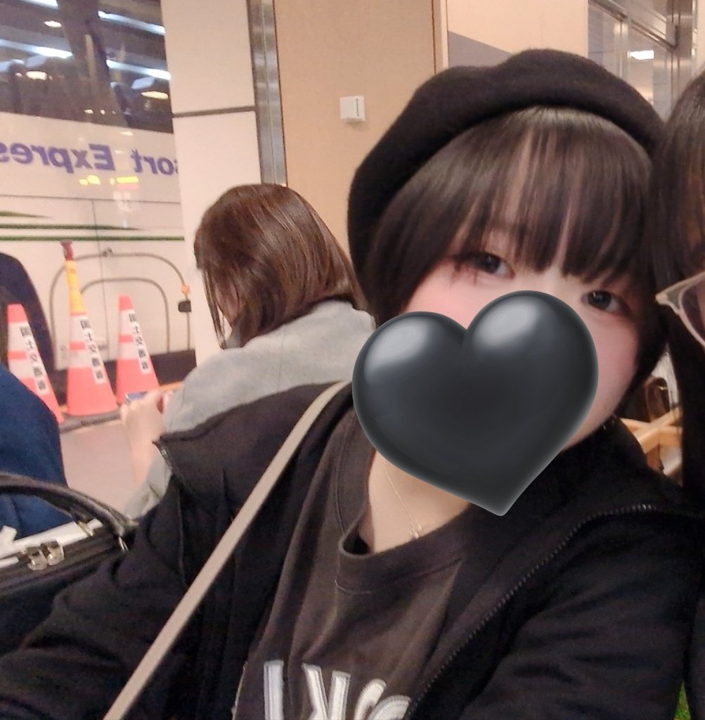 うた tweet media
