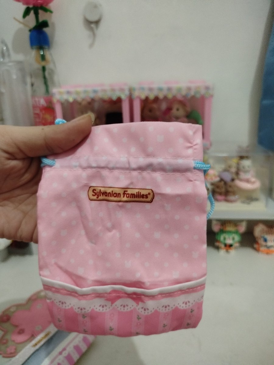 addicttolulu's tweet photo. WTS pouch sylvanian ada warna pink 1, biru 1
Harga 40rb / pcs
Bisa co 🍊
Termasuk admin https://t.co/3QcbYqpYcA