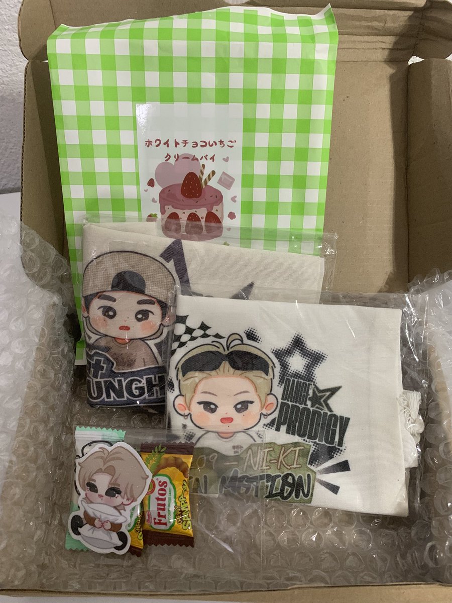 Hee_Jakeu_'s tweet photo. #hee_jakeu_mails

- hi already received my enhypen pouch thank you for the smooth transaction till next time😊🫶💗

@misultel https://t.co/vrKN5jTGFM