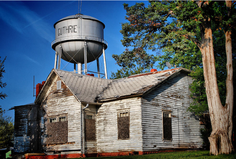 streuli's tweet photo. Bond Payne's firm withdrew it's controversial proposal to manage Invest in Oklahoma money, Gregory Ballos provided a unique photo taken in Guthrie, and more stuff you should know in today's First Watch newsletter. Go ahead and subscribe. It's free! https://t.co/uloNuVSVzR https://t.co/f8EsFxIr9C
