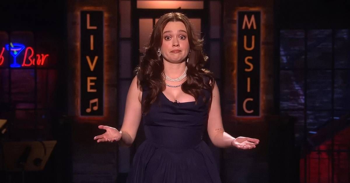 Collider's tweet photo. Saturday Night Live UK is a breakout hit for British sketch comedy, and we determine which sketches the top of the class from its freshman season. https://t.co/8vKqxAnw8k https://t.co/KBkAze5szb