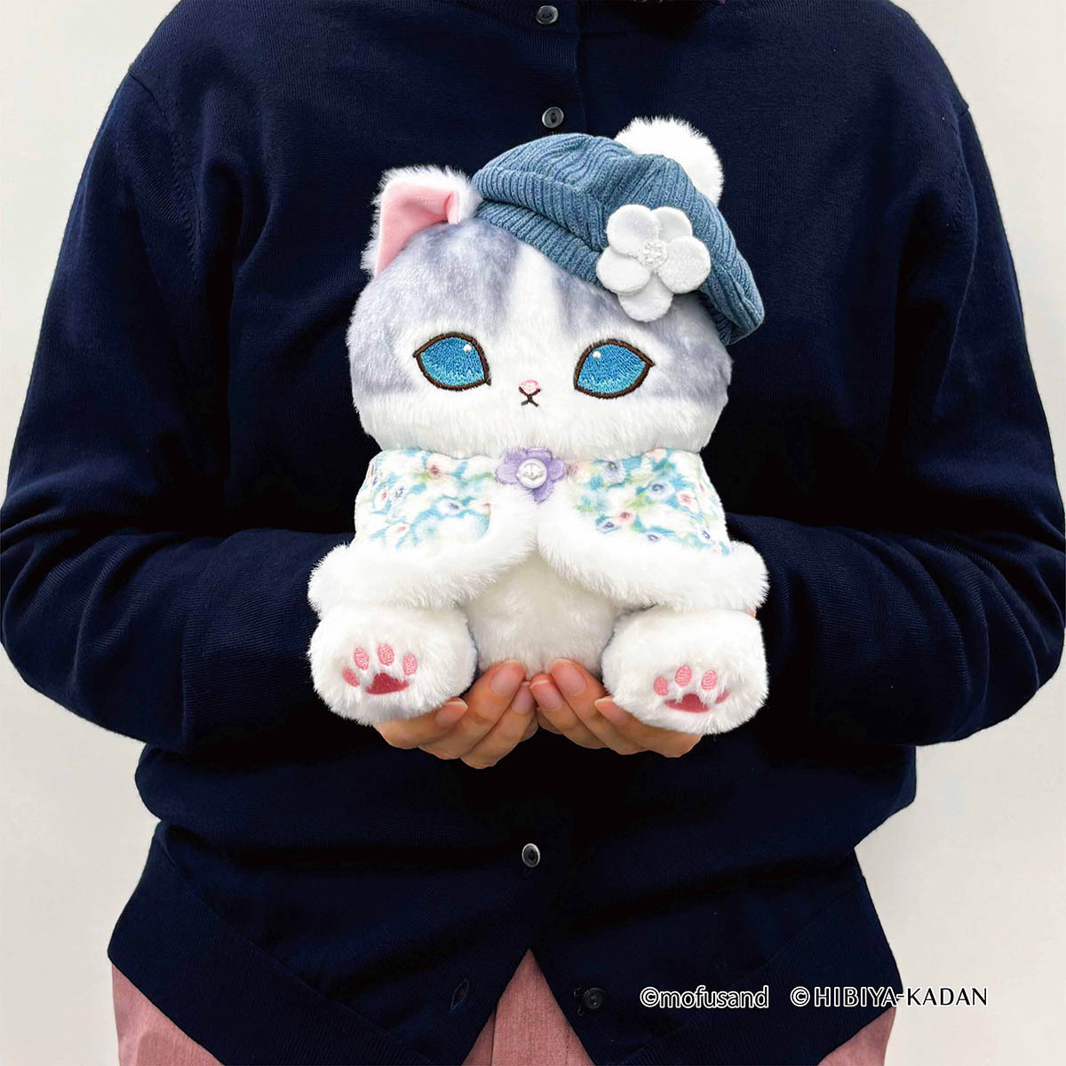 🐱再入荷のお知らせ💐 「5/22(金)11時」より再入荷❗ #mofusand