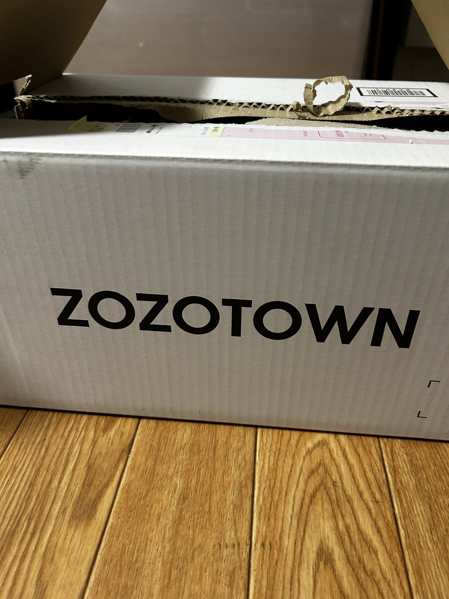 1222459_'s tweet photo. #ZOZOWEEK箱CP https://t.co/rR39anmvrG