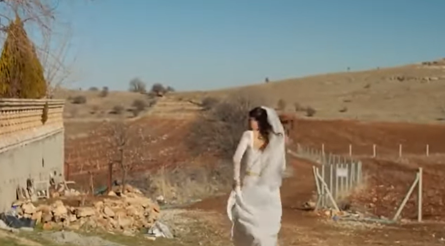 ZerrinAlbora's tweet photo. ....

#EnTierraLejana #KayZer 💘 https://t.co/BcakVzXSAW