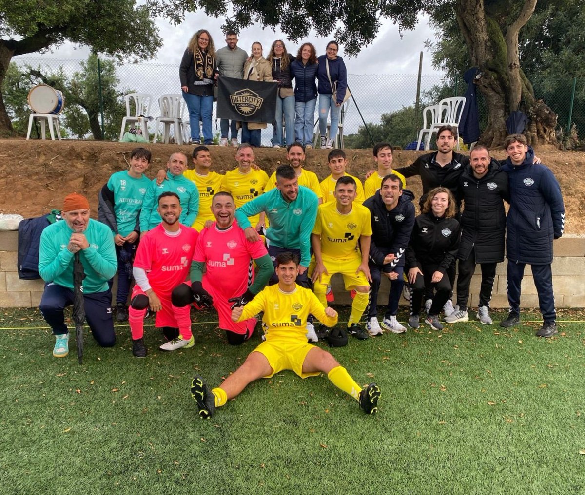 CFIntercity's tweet photo. 📄 La 𝗙𝘂𝗻𝗱𝗮𝗰𝗶𝗼́𝗻 𝗜𝗻𝘁𝗲𝗿𝗰𝗶𝘁𝘆 cierra la temporada de la Liga FEDPC con empate ante el Tenerife y victoria contra el Hércules Paralímpico

➕ https://t.co/8jJ4I0LHKd https://t.co/2zJMSfpWkf