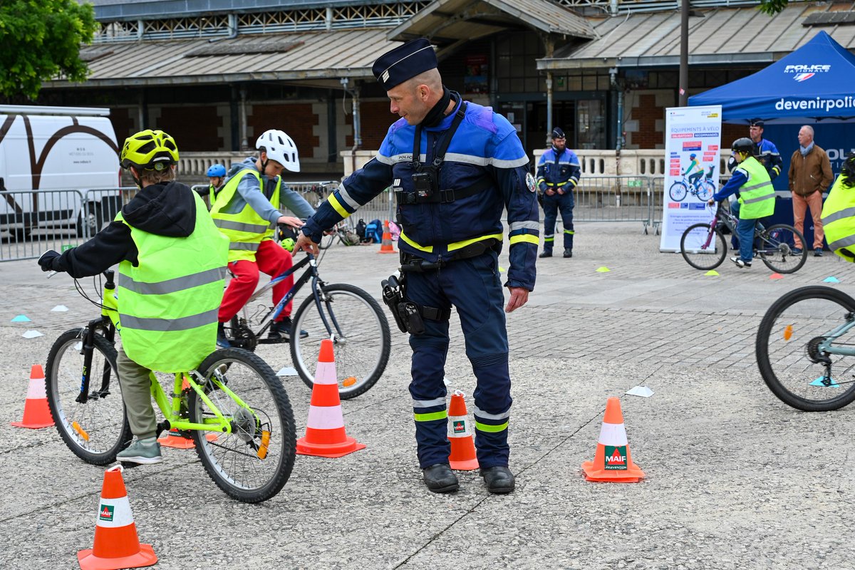 Police nationale 79 tweet media