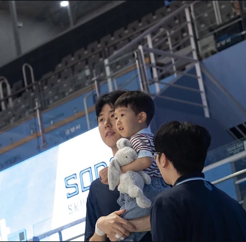고양소노잠깨어라 tweet media
