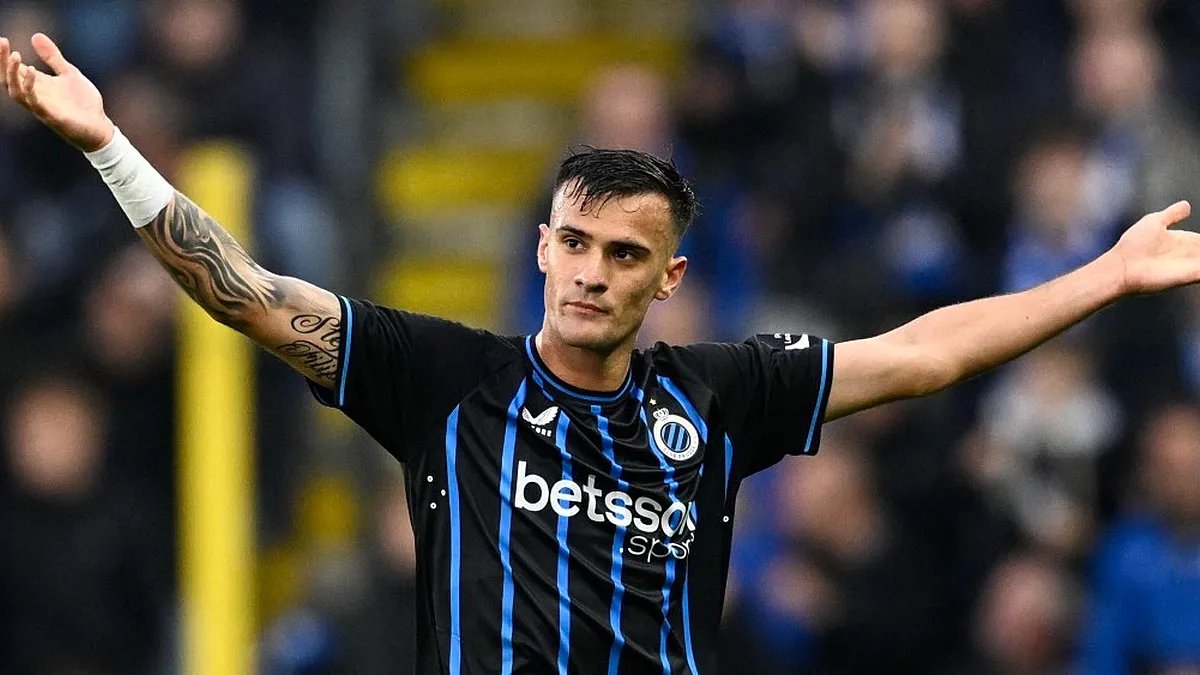 FedeNerazzurra's tweet photo. Cristian Chivu sees Aleksandar Stankovic like a son and would only sell him under one condition

Having impressed in both the Belgian league and the Champions League, Aleksandar Stankovic is attracting significant interest — particularly from the Premier League, where clubs are reportedly ready to offer as much as €40 million for his services.

Cristian Chivu, however, has made his stance clear. The Inter coach sees the young midfielder almost like a son, not only because of the long-standing bond between them, but also because of his relationship with Aleksandar’s father, Dejan Stankovic, dating back to their playing days together.

Chivu has known Aleksandar since birth and later helped shape him as a footballer during his time in Inter’s youth academy. For that reason, bringing him back through the buyback clause only to immediately resell him for a capital gain would be a difficult decision.

Such a move would make sense in only one scenario: if the money were needed to finance the signing of a top-level player - someone like Nico Paz, a dream target that Inter have never truly hidden. However, his future could be heavily influenced by José Mourinho, who is reportedly on the verge of becoming Real Madrid coach.

CdS