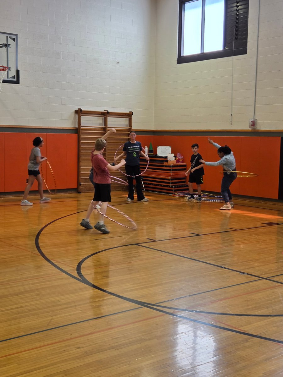 Amherst Middle School tweet media