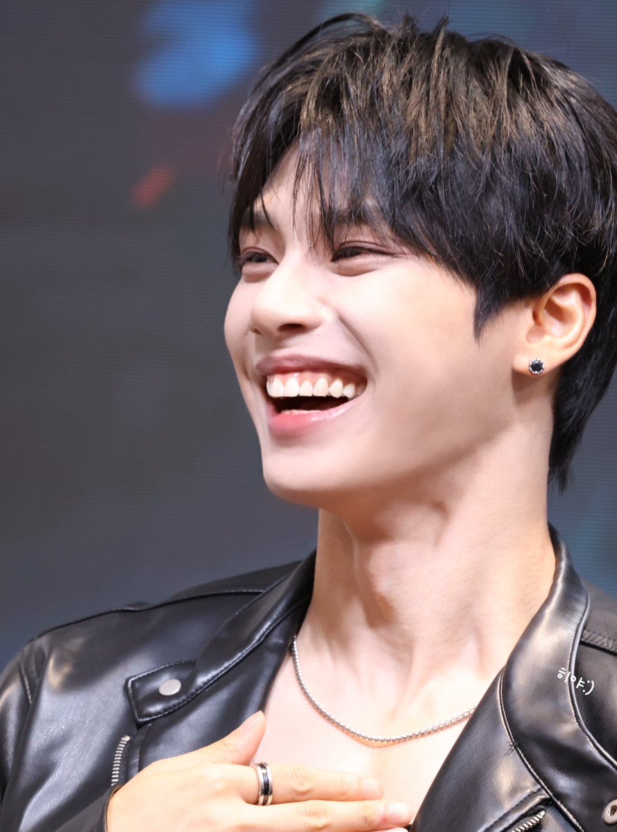 히야:)♡ tweet media