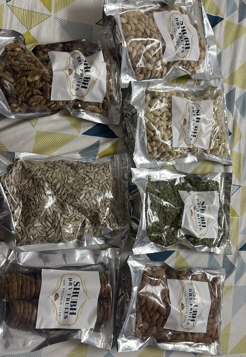 _Arunreddy7's tweet photo. Hello guys…
Recently i have seen few tweets regarding @SHUBH_DRYFRUITS , so i thought to give try.

Surprisingly i have received good quality of dry fruits with awesome packaging in budget price.

Just give a try and thank you @DealsDhamaka i just tried after seeing ur tweet. https://t.co/p4FVdWOVJo