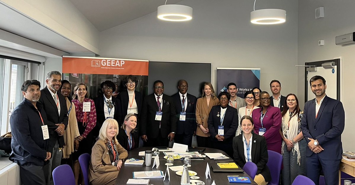 UKinMalawi's tweet photo. Useful exchange with global experts on structured pedagogy and Teaching at the Right Level —approaches #Malawi is already advancing through national reforms, with support from @FCDOGovUK and other partners. 

#EWF2026 https://t.co/LA8XxK7K8u