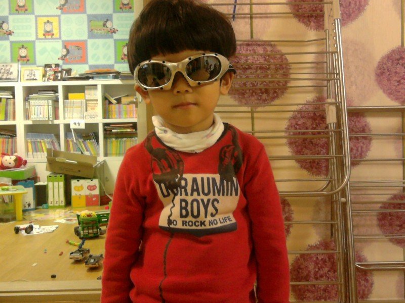 padaenge's tweet photo. 작은 악동 https://t.co/gxlay2PXCR