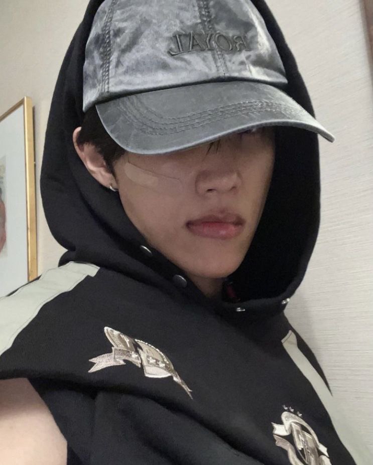 youriR8's tweet photo. 제발 
(좋아) https://t.co/i1x5hxeisP