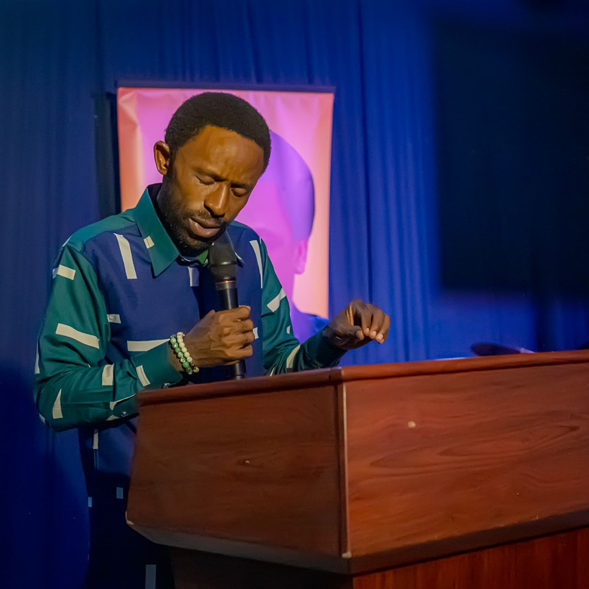 TESTIMONY OF JESUS tweet media