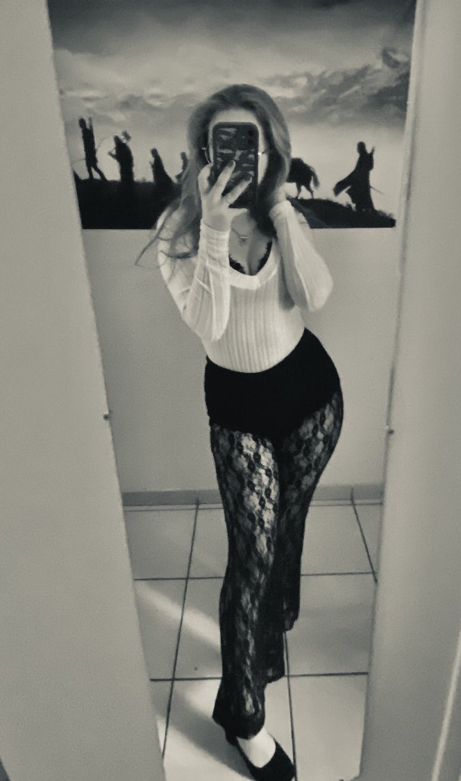 grr💋 tweet media