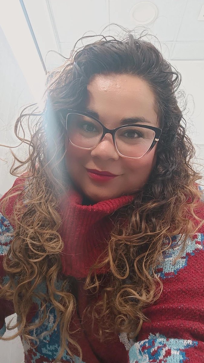 Paula Victoria ✨ tweet media
