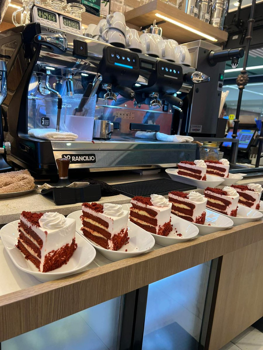 JVBaltazar13's tweet photo. @FrenchBakerPH 
@smsupermalls 
#Pasig https://t.co/zhx74NiUrF