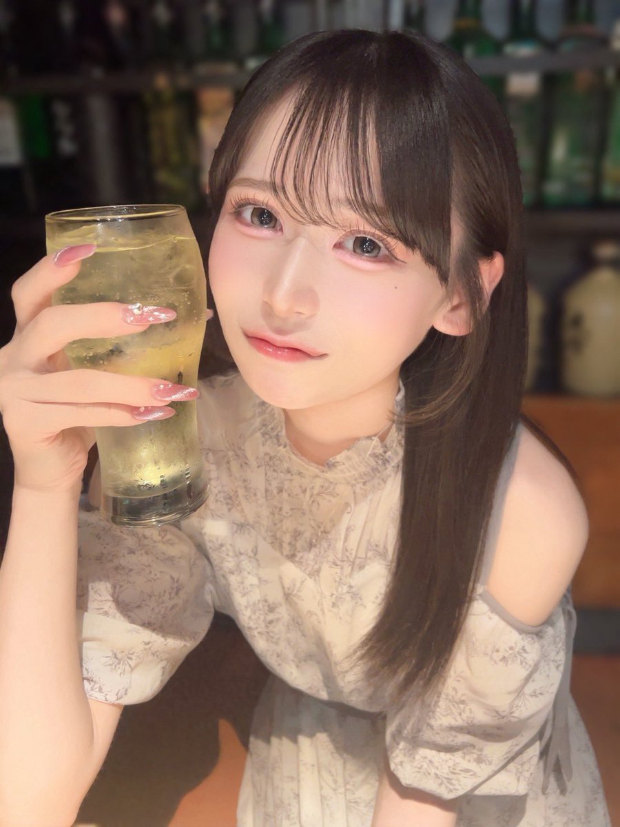 anthurium_nina's tweet photo. 一緒に飲みたくなった？♡ https://t.co/m5EPpXxvrl