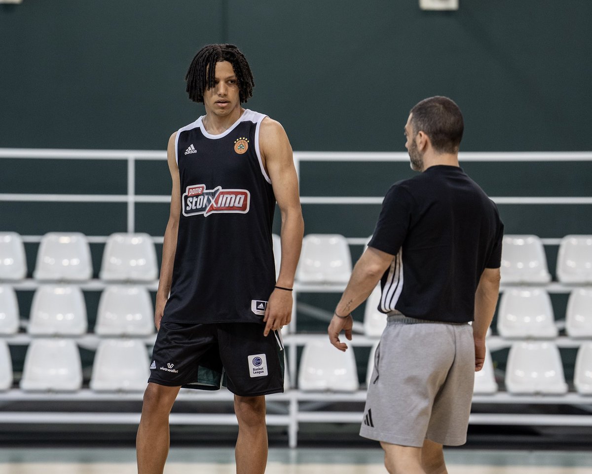 gabyquile's tweet photo. 🏀🇵🇷| Felipe Quiñones (@FAQ2026) ya se está entrenando con el Panathinaikos para jugar en el torneo NextGen de la Euroliga. 

El prospecto estará reforzando al equipo griego. Luego, se reportará con la U18 para jugar el AmericCup y posteriormente los Centroamericanos 2026 https://t.co/SU3WXXgA42