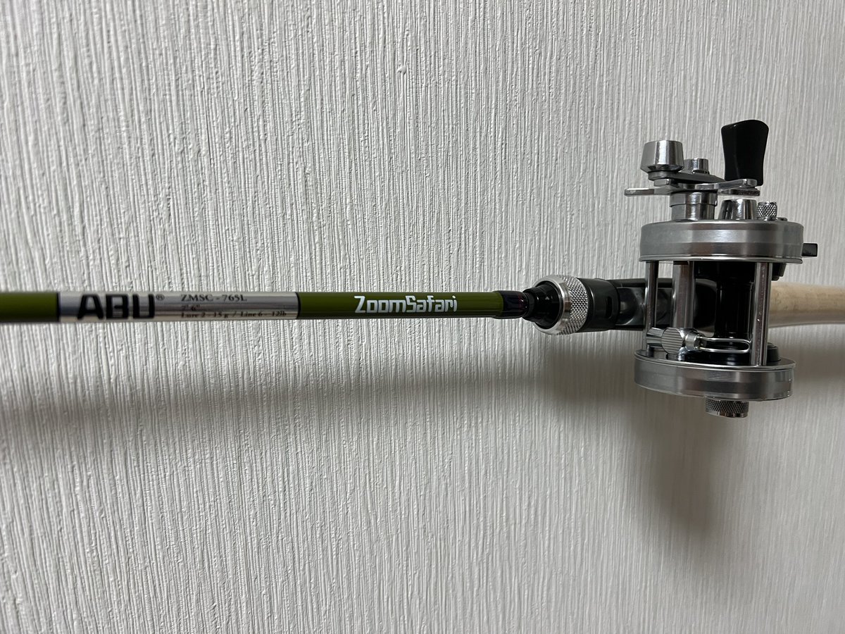 gigamebaru1091's tweet photo. ずっと気になってたズームサファリ買いました👊
25C載せてチニングしてみようかな
#アブガルシア
#ズームサファリ
#2500C https://t.co/53E4wm7odm