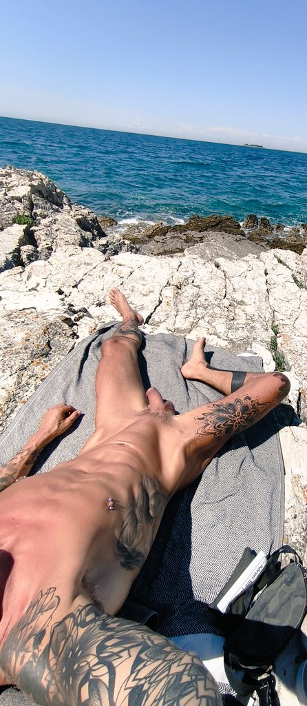 sweet_butt_kinky/ 15.5.-22.5. 2026 Rovinj 🇭🇷 tweet media