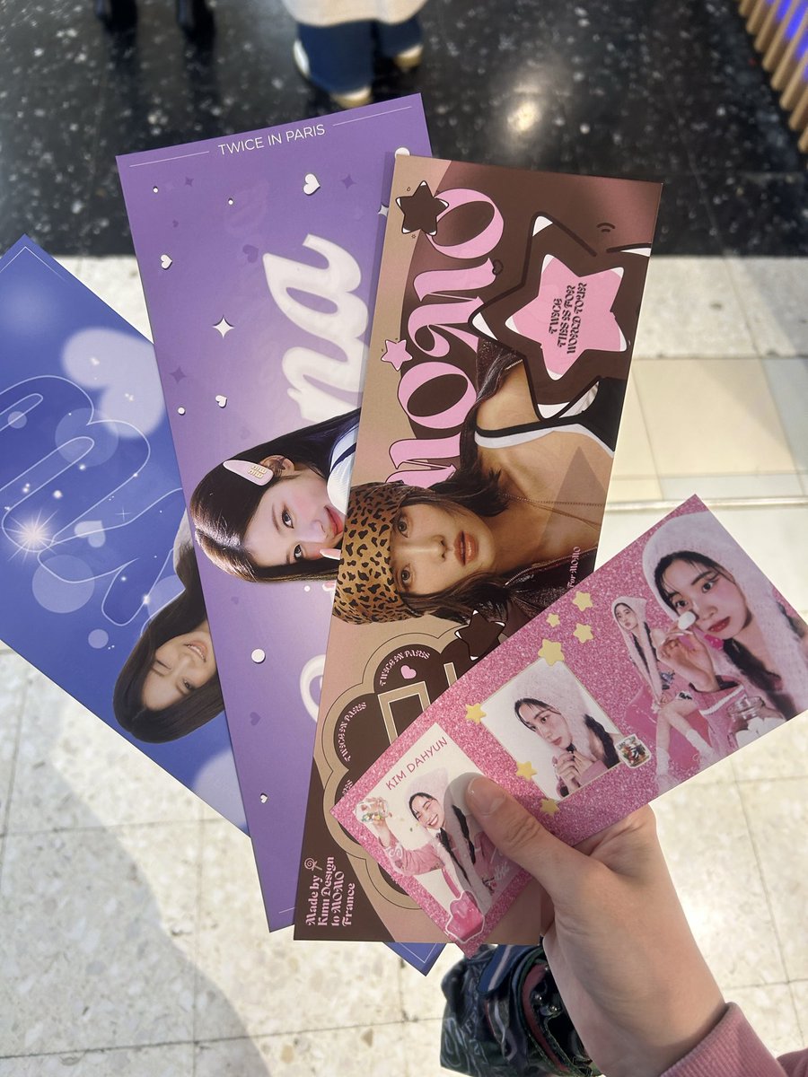 linoa, missing twice ໒꒱ 𓏲ּ𝄢 tweet media