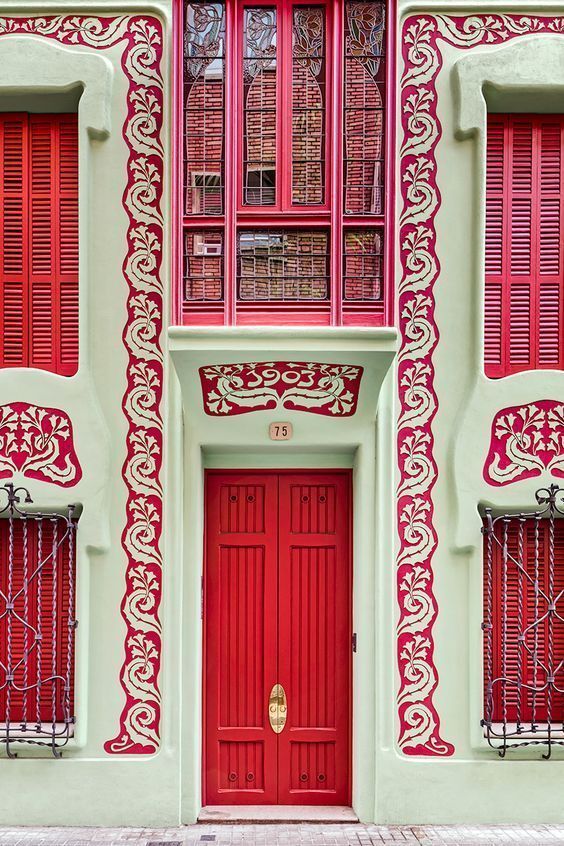 MozartCultures's tweet photo. barcelona color palette, spain https://t.co/DeXmDqlS9S