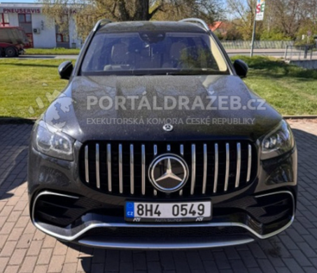 PortalDrazeb's tweet photo. ONLINE DRAŽBA: Automobil MERCEDES-BENZ, AMG GLS 63 4MATIC+
✅rok výroby: 2023
✅stav: 93 031 km
✅klíče, OTP
✅nepojízdné - prasklý přední pravý disk, jinak ve výborném stavu
📌Online dražba: 3. června 2026 v 10.30 zde👉 https://t.co/untzi3OnTB
📌Vyvolávací cena: 830 000 K https://t.co/sLlRQCrE3b