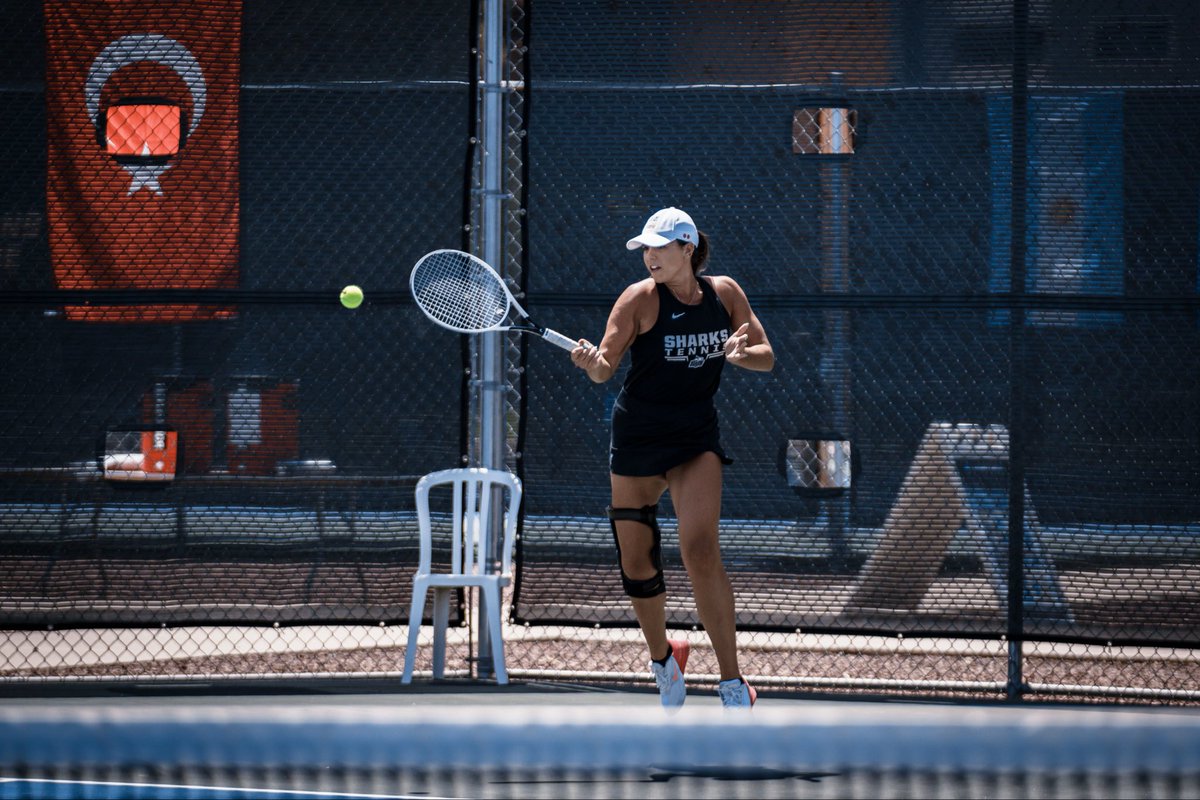NSU_WTennis's tweet photo. the sharks are readyyyyy! 🤩

#SharkCounty // #ThePowerinBroward https://t.co/yZ11oIi1Iw