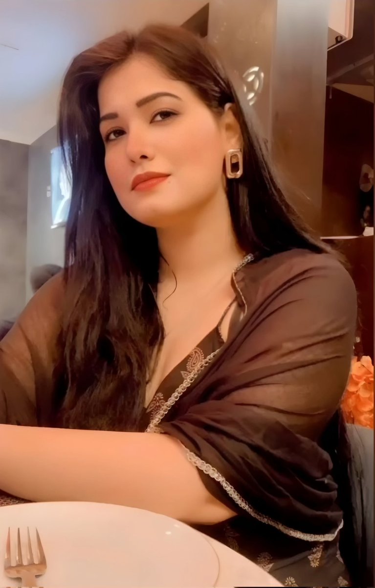 Divya Tripathi Mam tweet media