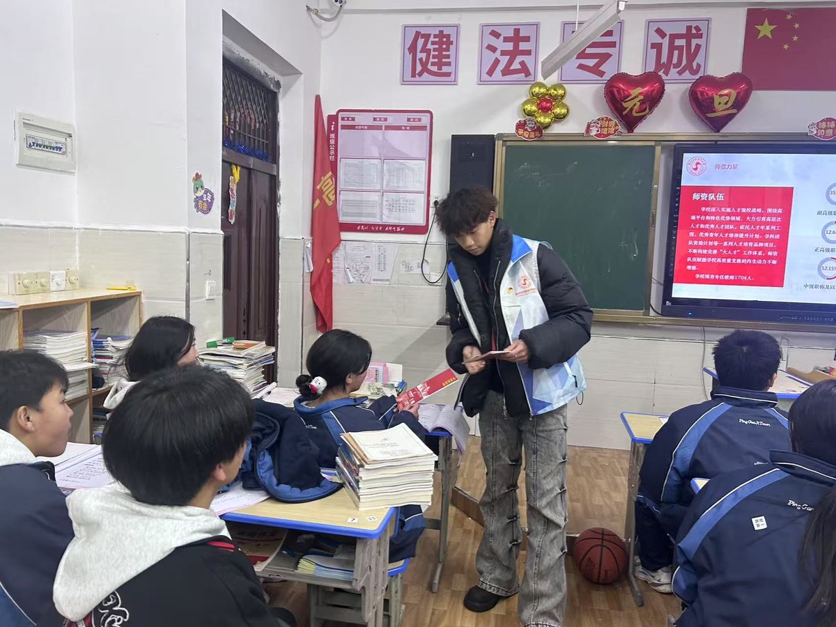 Comaxdi's tweet photo. @XiaoChen571428 https://t.co/le5R3Fjj0d