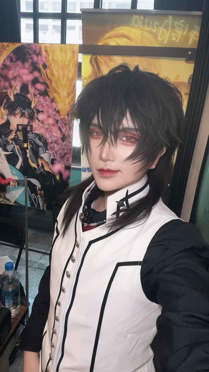 azusainfb's tweet photo. 「世界，臣服於我。」 #acosta  #cosplay 
#Acosta台北 @acosta_marche 

 謝謝所有來攤位支持我、幫拍照&amp;來找我玩的人💖兩天很充實～
2天都是懷舊作品，以前也cos過，2026重新cos同一個角色感覺不一樣💖
被認出作品也超開心～還
和很多喜歡的日本/台灣coser們交流啦💖
#codegeass #ヴァンパイア騎士 https://t.co/4NdWY4Il9o