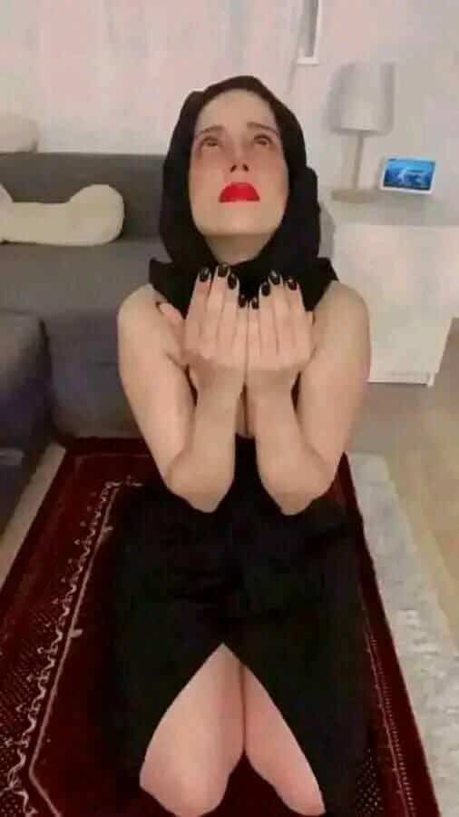 الشيخه عائشه tweet media