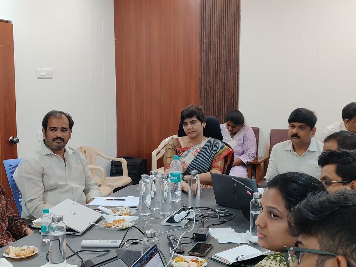 TGPWU's tweet photo. Participated in the 2nd round stakeholder consultation on the Telangana Gig Workers Welfare Act, 2026. Raised key demands for social security, fair working conditions, and welfare protections for Gig and Platform workers. Chaired by Secretary LET&amp;F Smt @harichandanaias ji https://t.co/0DuJzpsQsF
