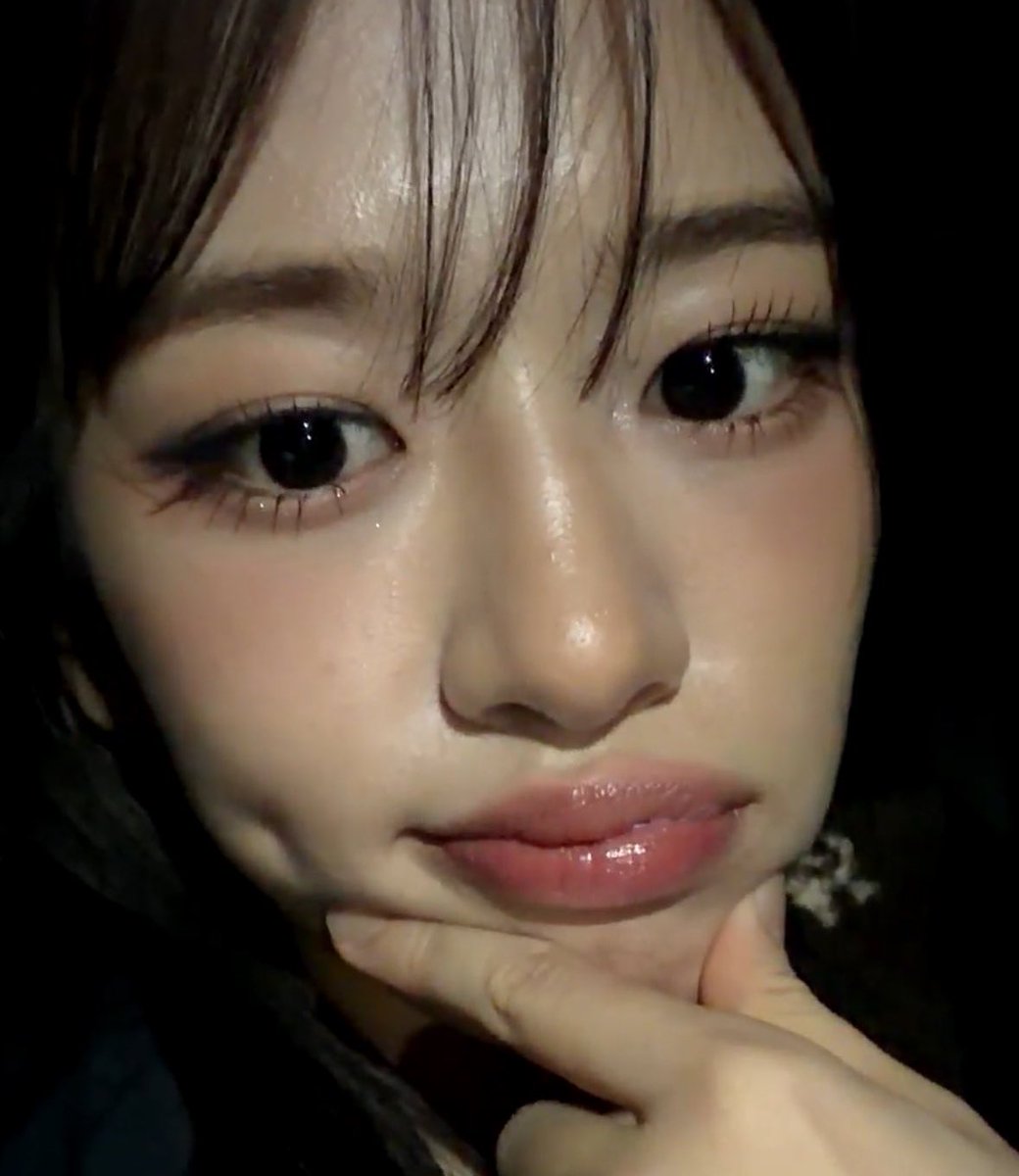no context yujin tweet media