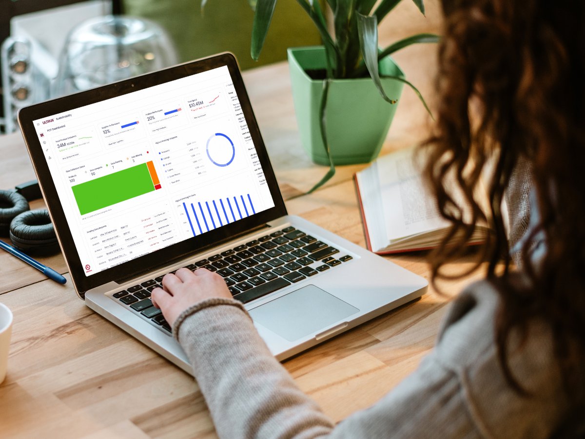 UL_Solutions's tweet photo. New coverage highlights how we’re advancing carbon accounting with #AI. UL Solutions now uses AI in ULTRUS UL 360 to streamline #Scope3 data and improve product carbon footprints. Read more from @SustainabltyMag: https://t.co/EjYBJWzfNZ https://t.co/QN7W1i0Izp